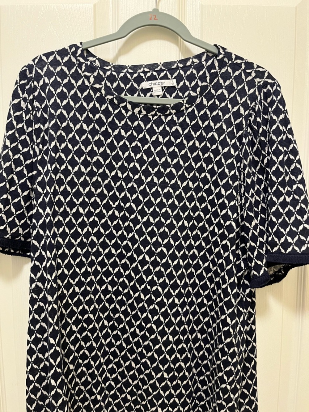 Chico's Navy and White Lattice Short-Sleeve Tee